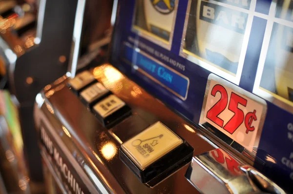 Ways of the Qilin slot game interface on yyrp mobile app